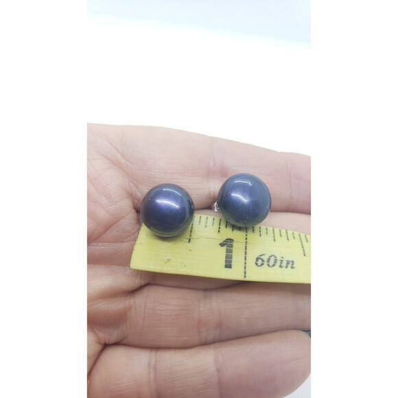 Vintage HUGE Gray Pearl Earrings Large Size Peacock Iridescent Pierced Stud - Picture 2 of 5